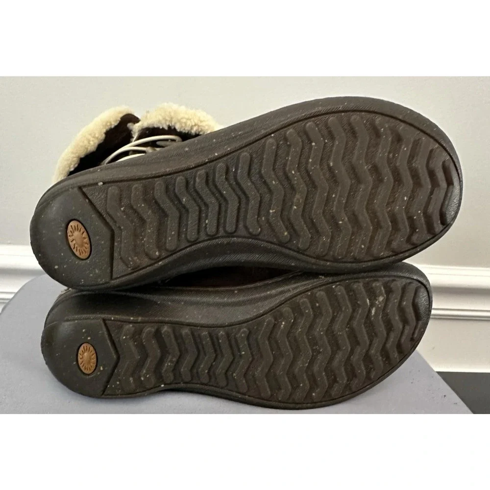 UGG Shearling Boots Kona Womens Size 9 Brown Suede Mid Calf Toggle Sheepskin